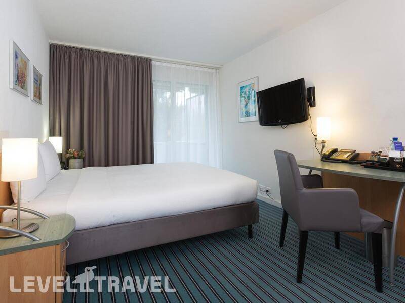 Фотография Apart-Hotel Operated By Hilton