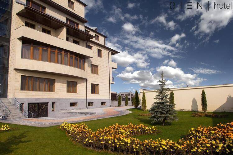 Bien Hotel