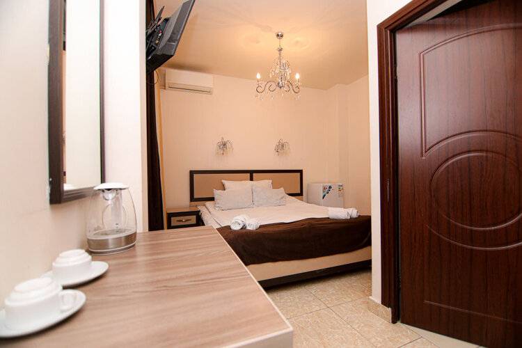 Comfort House Hotel
