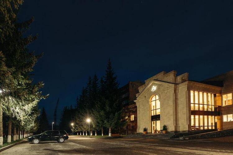 Jermuk Ashkharh Health Center (Санаторий Джермук)