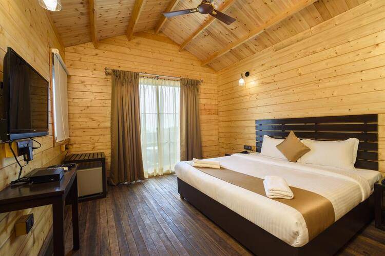 Stone Wood Resort & Spa