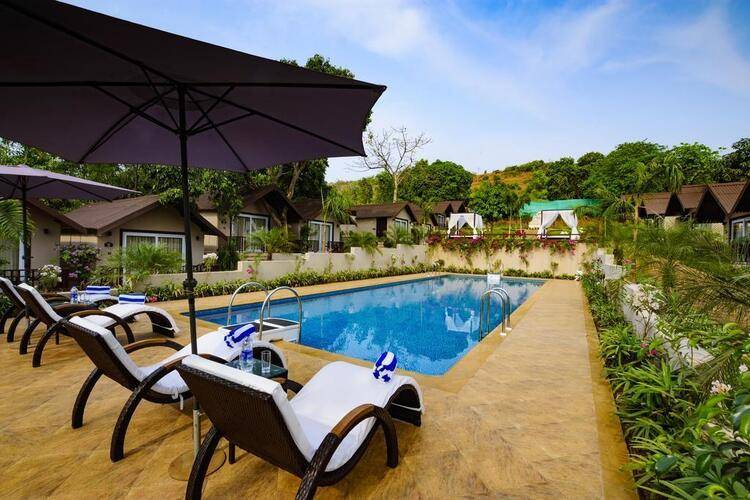 Stone Wood Resort & Spa