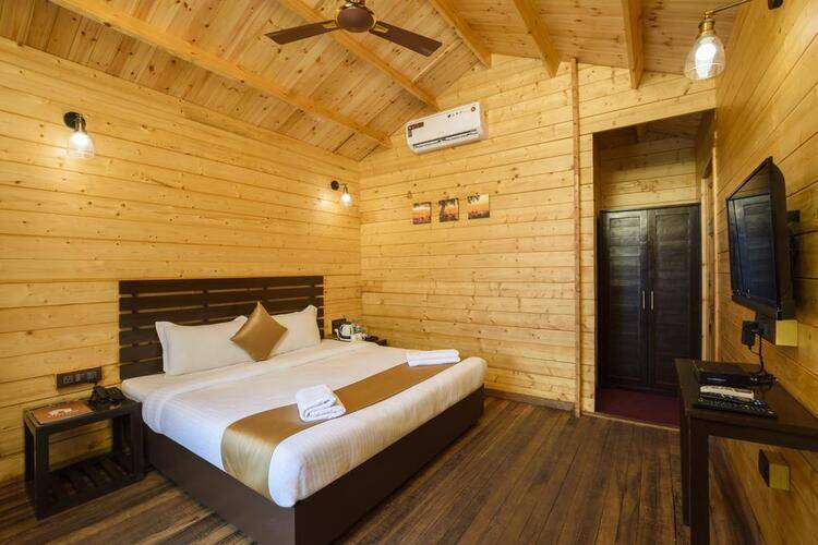 Stone Wood Resort & Spa