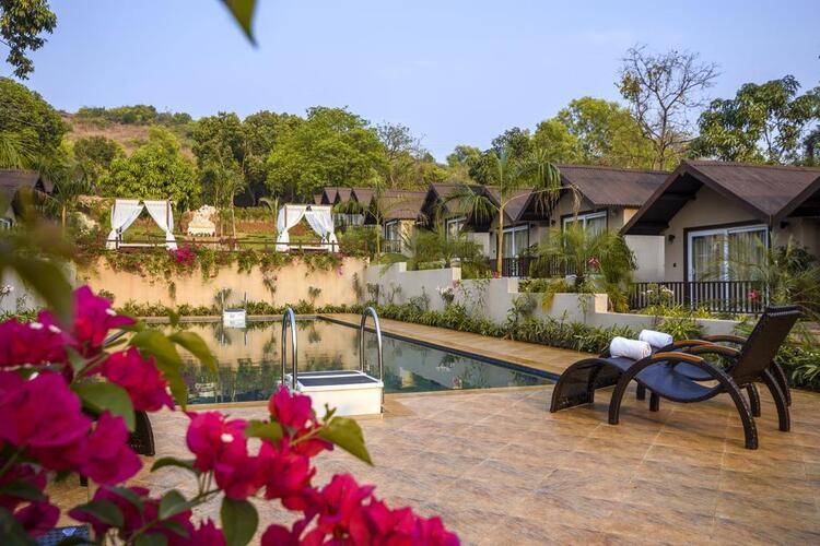 Stone Wood Resort & Spa