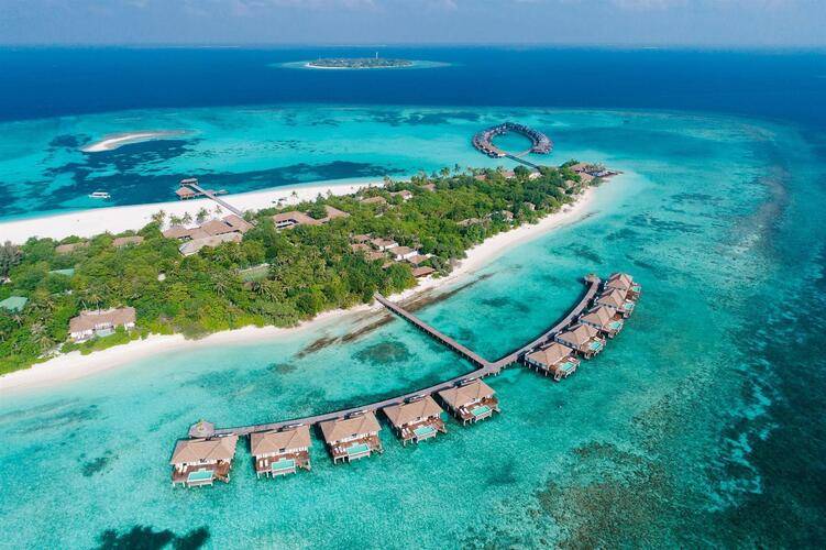 Noku Maldives Resort & Spa