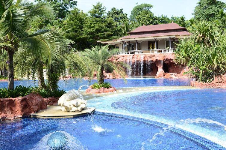 Springfield Village Golf & Spa Hotel