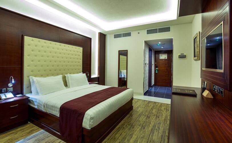 Queen Palace Hotel