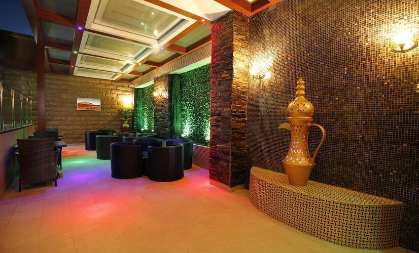 Queen Palace Hotel