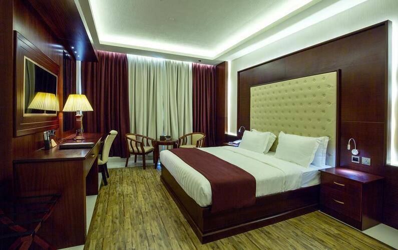 Queen Palace Hotel