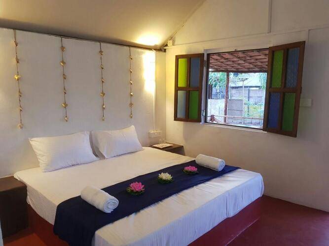 Ashoka King Sunshine Cottages