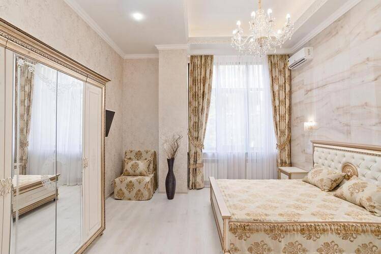 Grand Gallery Apt
