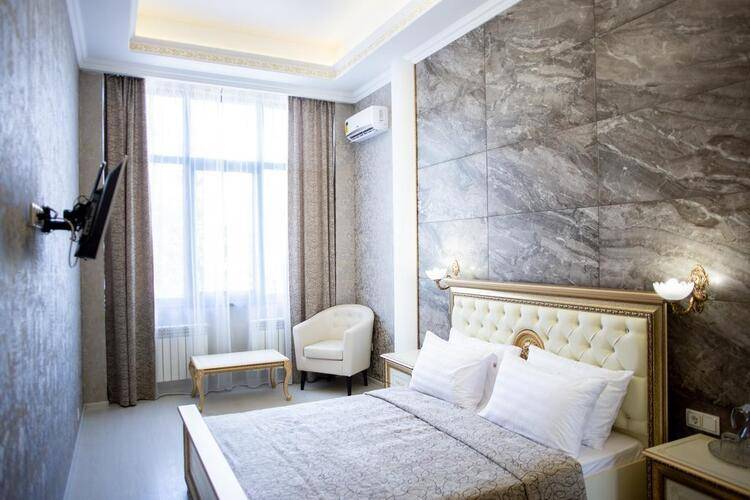 Grand Gallery Apt