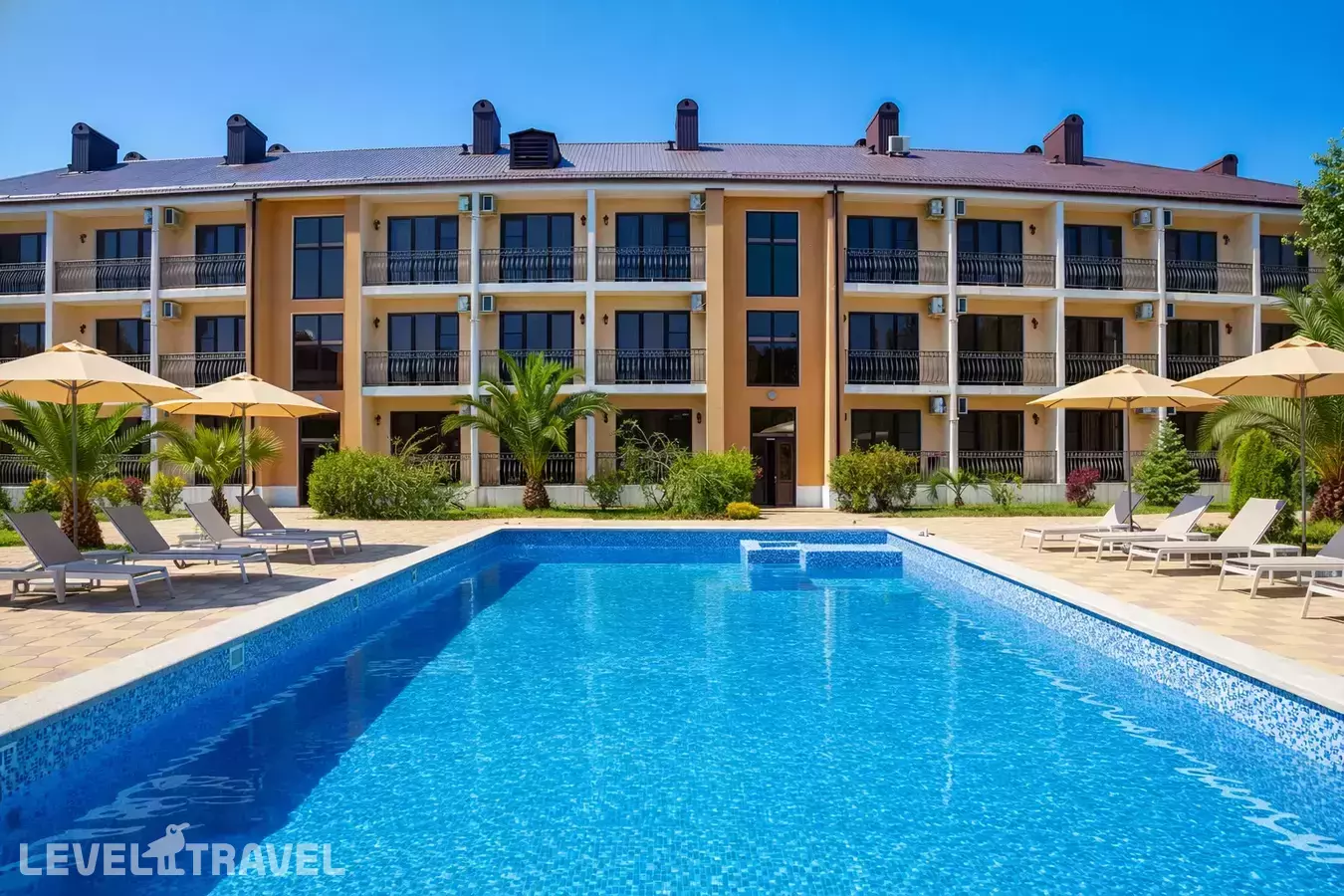 Отель Тристан