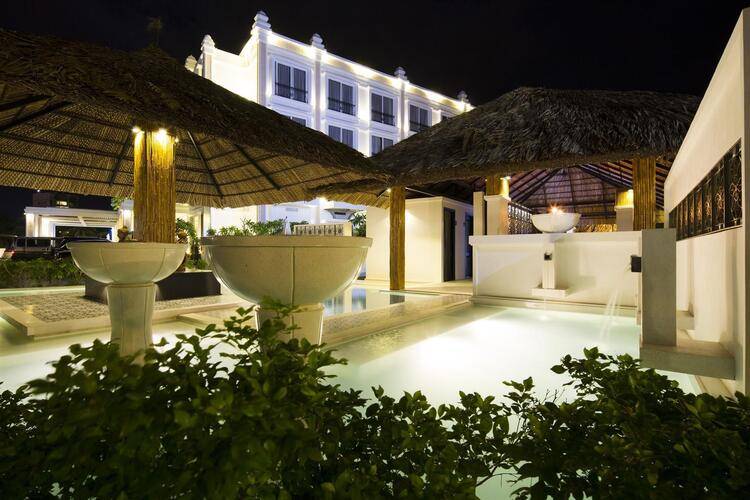 Champa Island Nha Trang Hotel & Spa