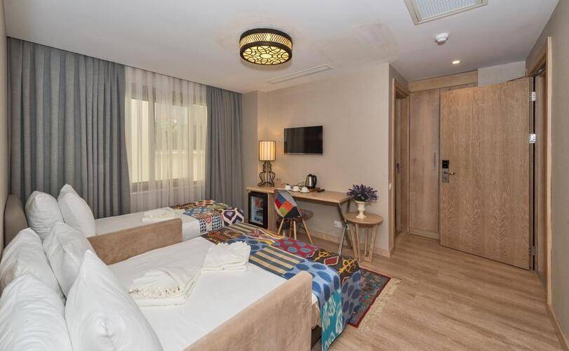 Aybar Hotel