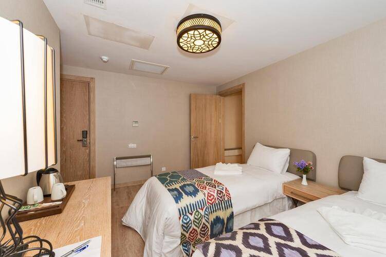 Aybar Hotel