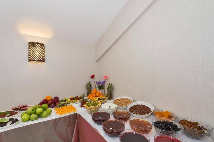 Aybar Hotel