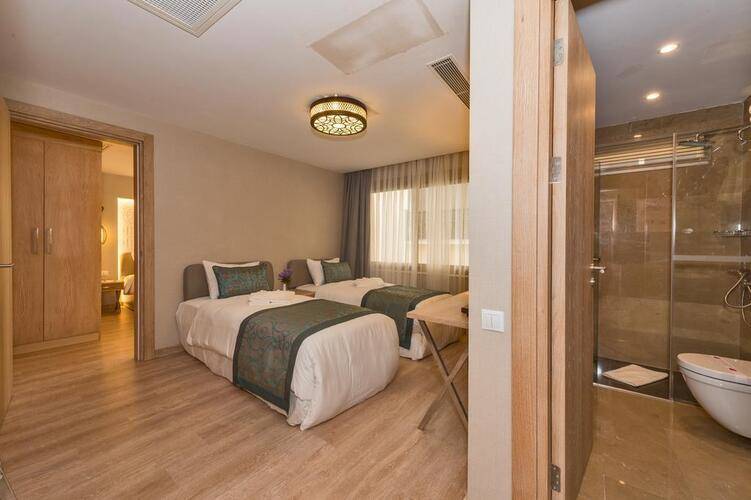 Aybar Hotel