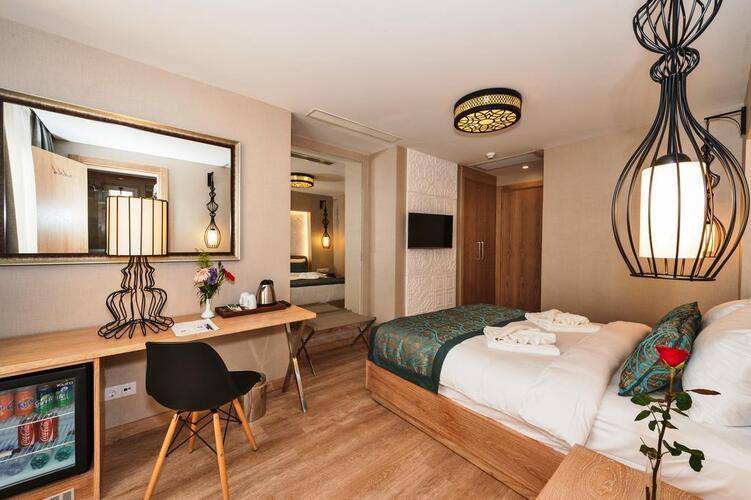 Aybar Hotel