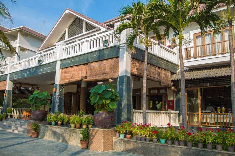 Sonata Resort & Spa