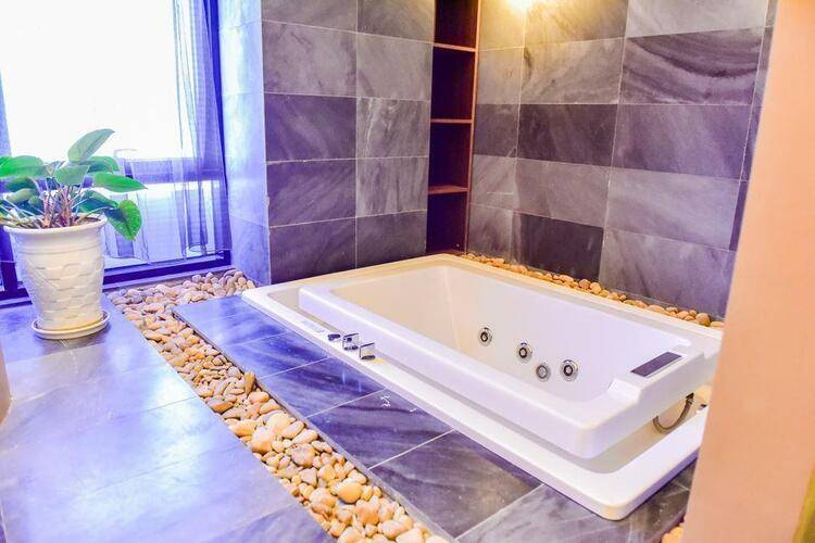 Belle Maison Parosand Danang Hotel – Managed By H&K Hospitality