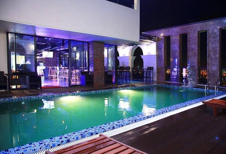Danaciti Hotel