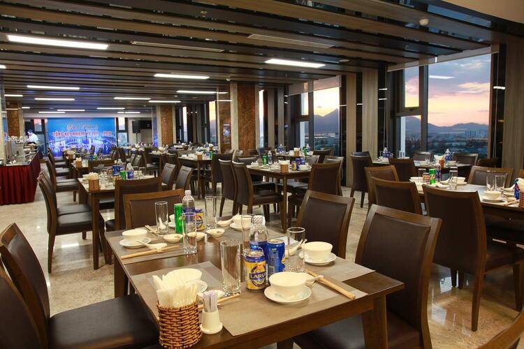 Danaciti Hotel