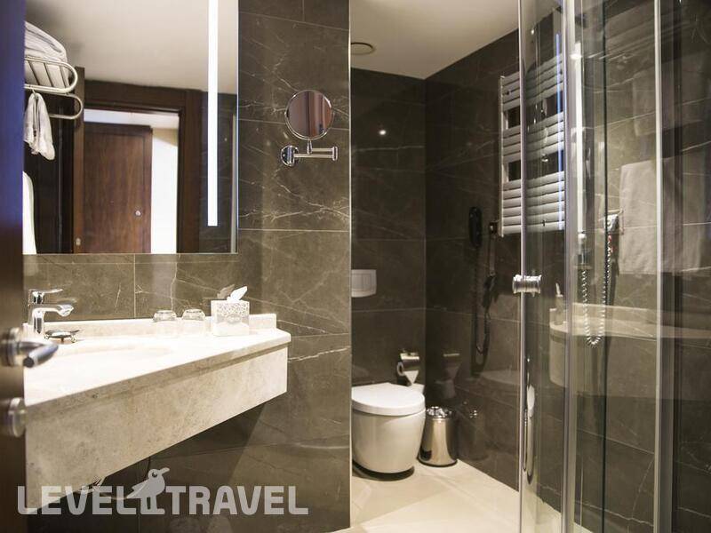 Фотография Grand Aras Hotel & Suites