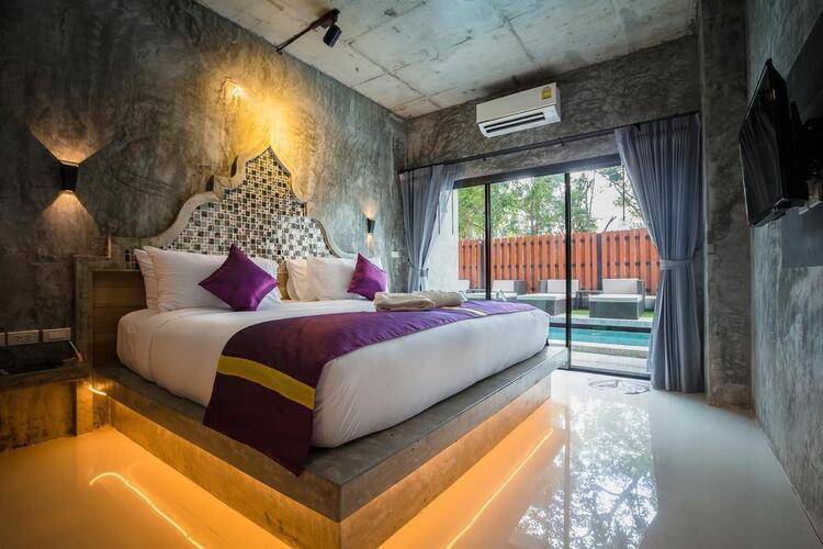 Maneetel Krabi Beachfront
