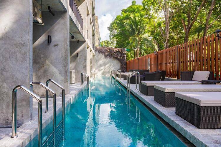 Maneetel Krabi Beachfront