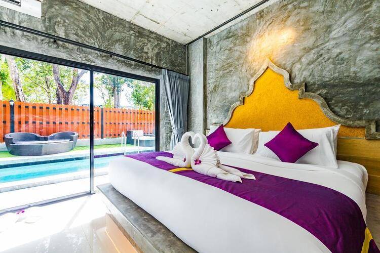 Maneetel Krabi Beachfront