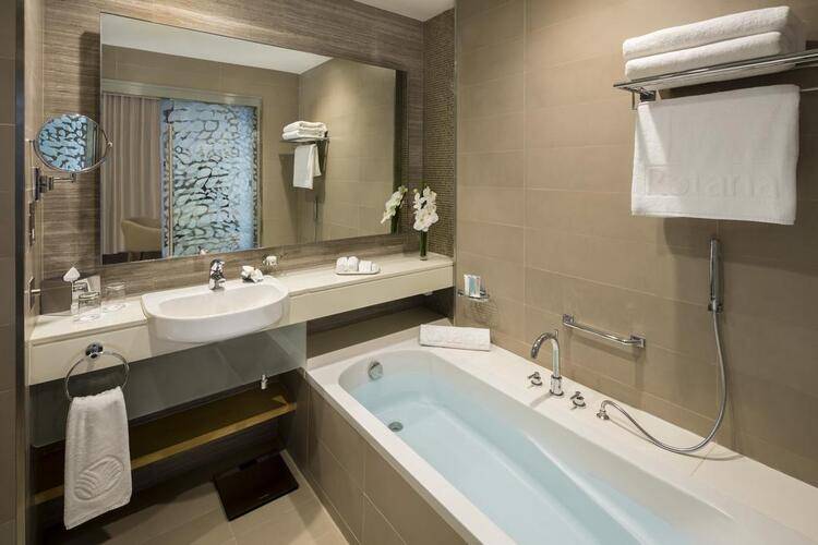 Beach Rotana Residences (Ex. Beach Arjaan Rotana)