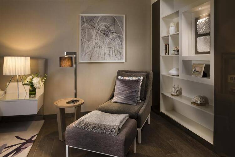 Beach Rotana Residences (Ex. Beach Arjaan Rotana)