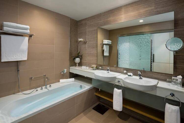 Beach Rotana Residences (Ex. Beach Arjaan Rotana)