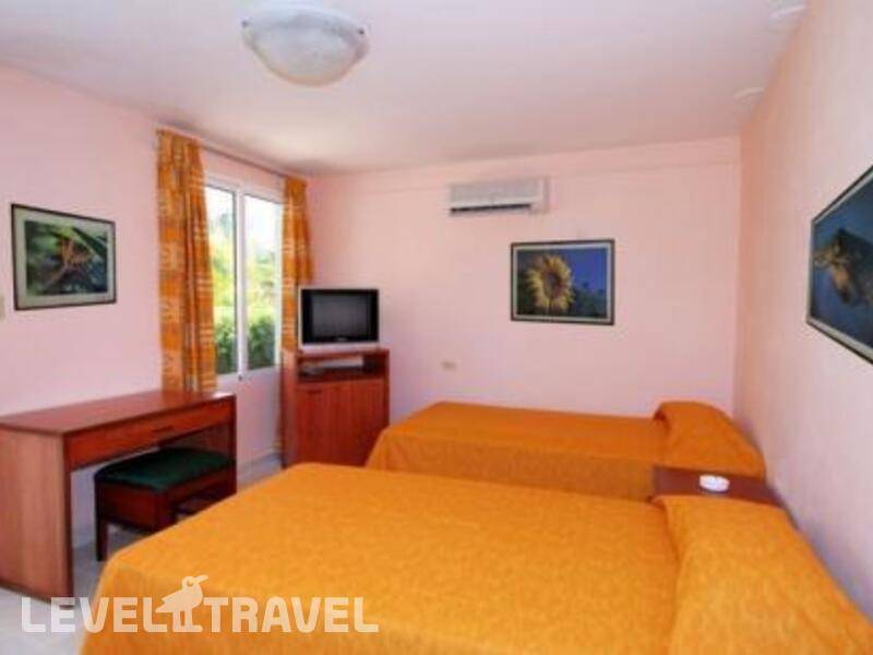 Фотография Hotel Playa Larga
