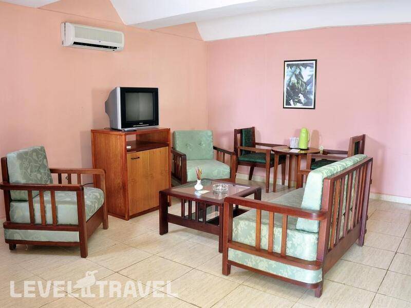 Фотография Hotel Playa Larga