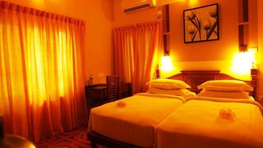 Deshadan Cliff & Beach Resort