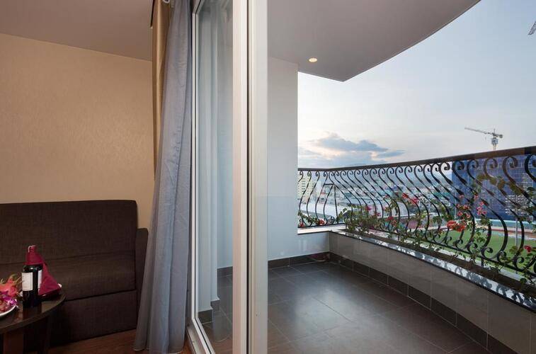 Sao Viet Nha Trang Hotel