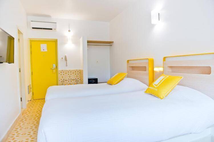 Bloom Rooms