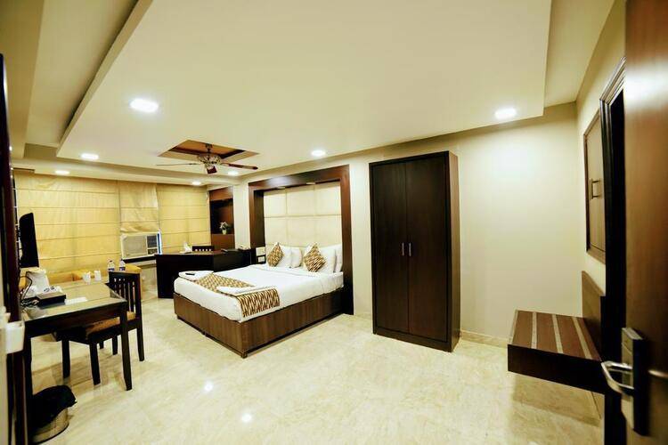 Hotel Bb Palace New Delhi