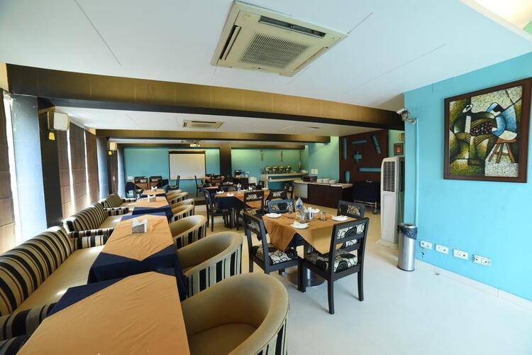 Hotel Bb Palace New Delhi