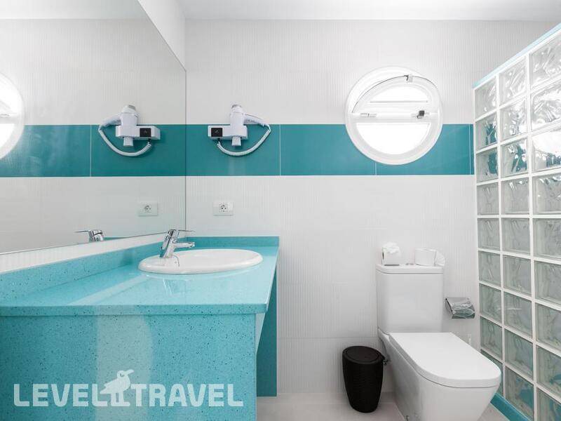 Фотография Corona Del Mar Apartments