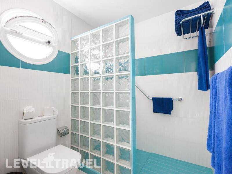Фотография Corona Del Mar Apartments