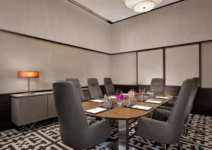 Grand Hyatt Abu Dhabi Hotel & Residences Emirates Pearl
