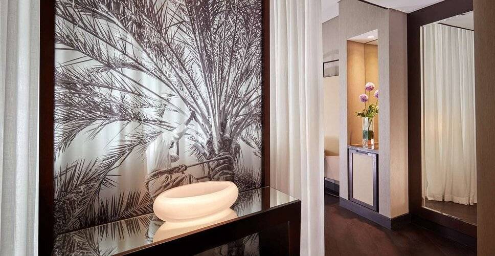 Grand Hyatt Abu Dhabi Hotel & Residences Emirates Pearl