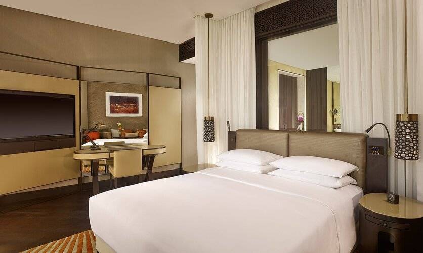 Grand Hyatt Abu Dhabi Hotel & Residences Emirates Pearl