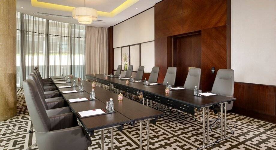 Grand Hyatt Abu Dhabi Hotel & Residences Emirates Pearl