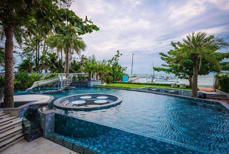 Worita Cove Hotel