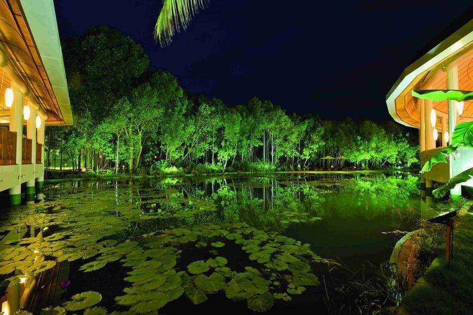 Dreamland - The Unique Sea & Lake Resort