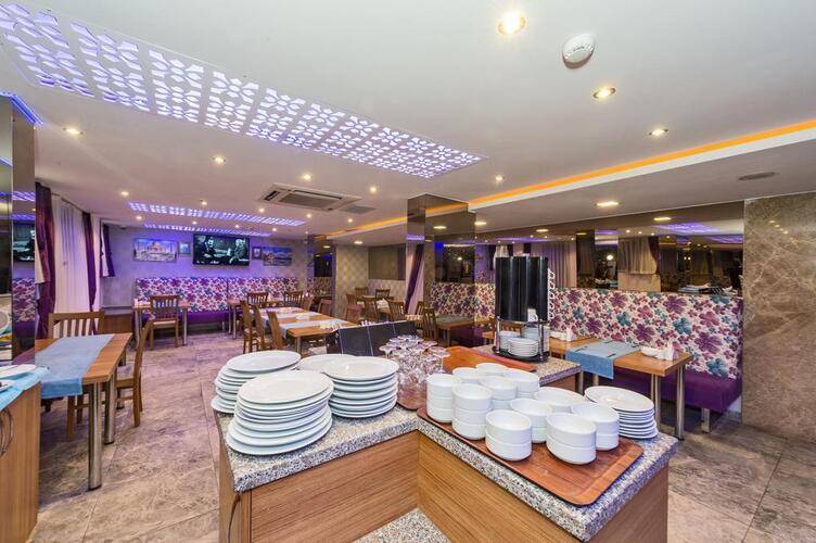 Grand Pamir Hotel